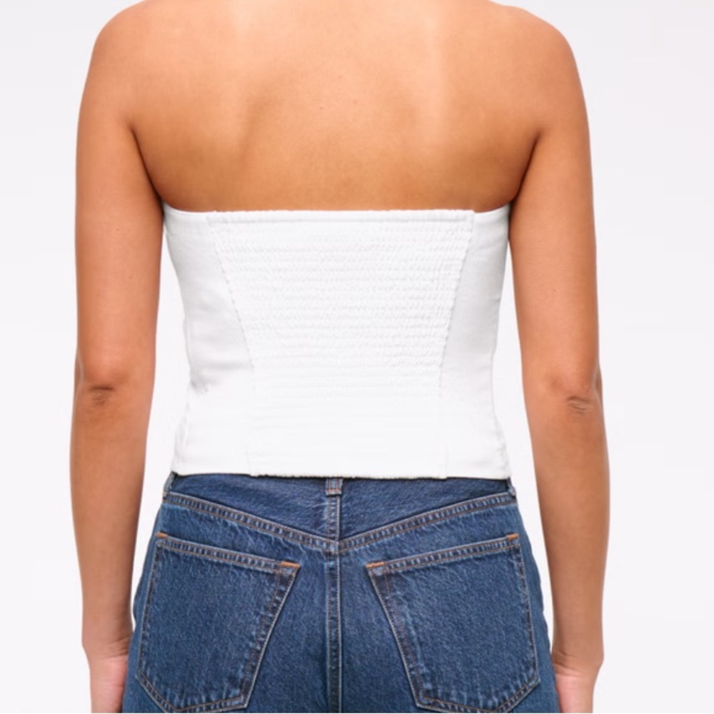 A&F STRAPLESS CROPPED VEST - Picture 2 of 2